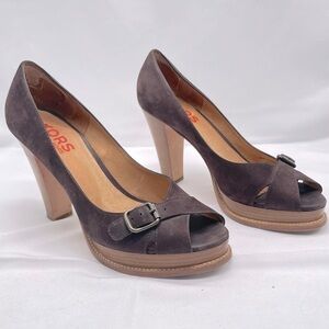 Kors Michael Kors Suede Buckle Open Toe Platform Pump Size 9M